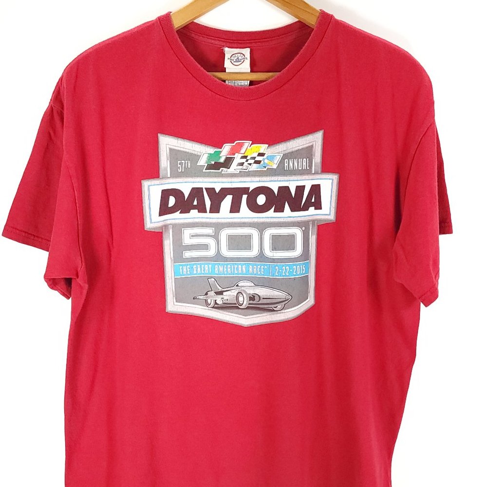 Daytona 500 Graphic T-Shirt Men's Large Red Distressed Delta Pro 2015